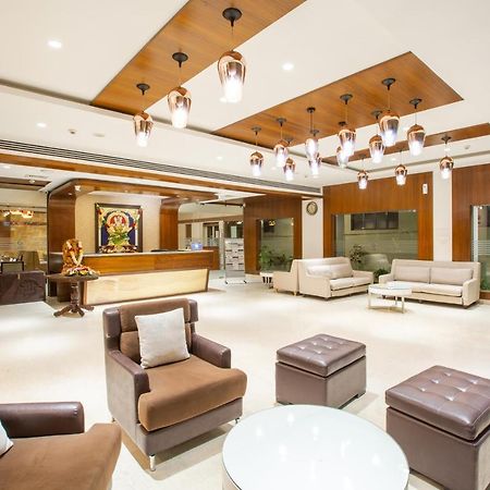Hotel Saradha Grande Pudukkottai Εξωτερικό φωτογραφία
